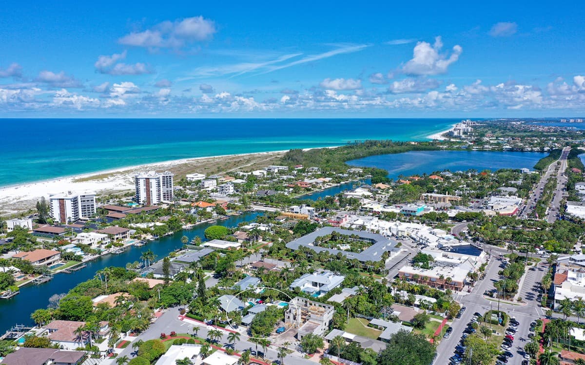 Mermaids Oasis - Image 5