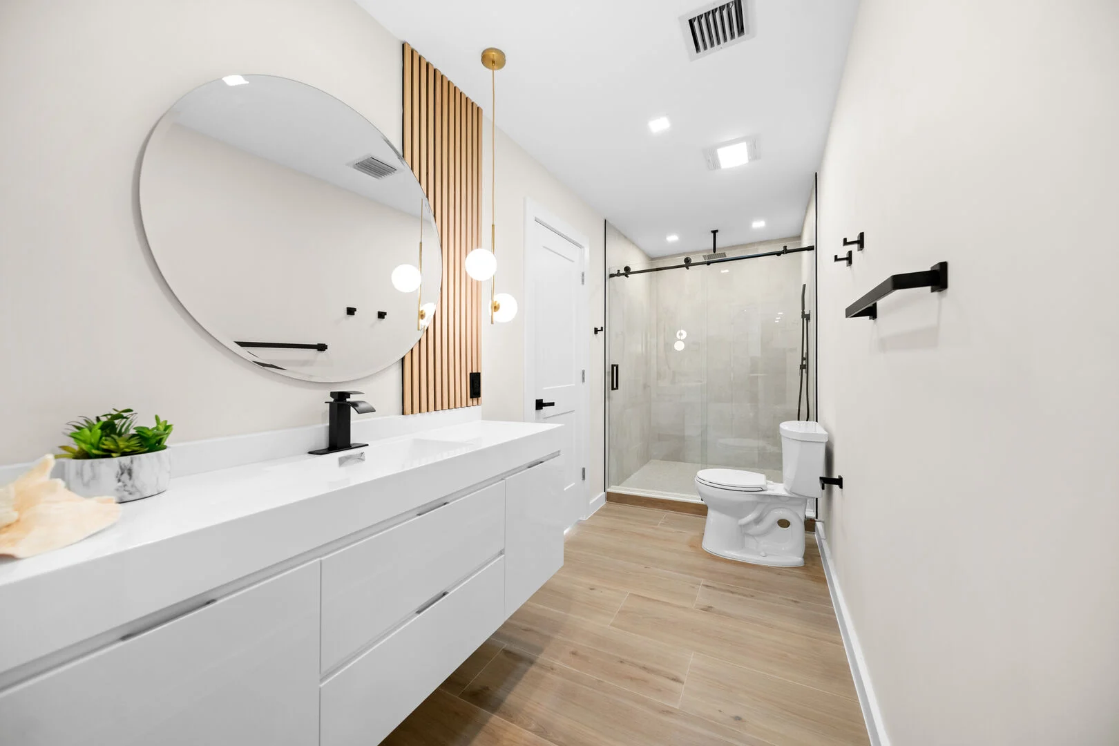 Sunstream Retreat - Image 14