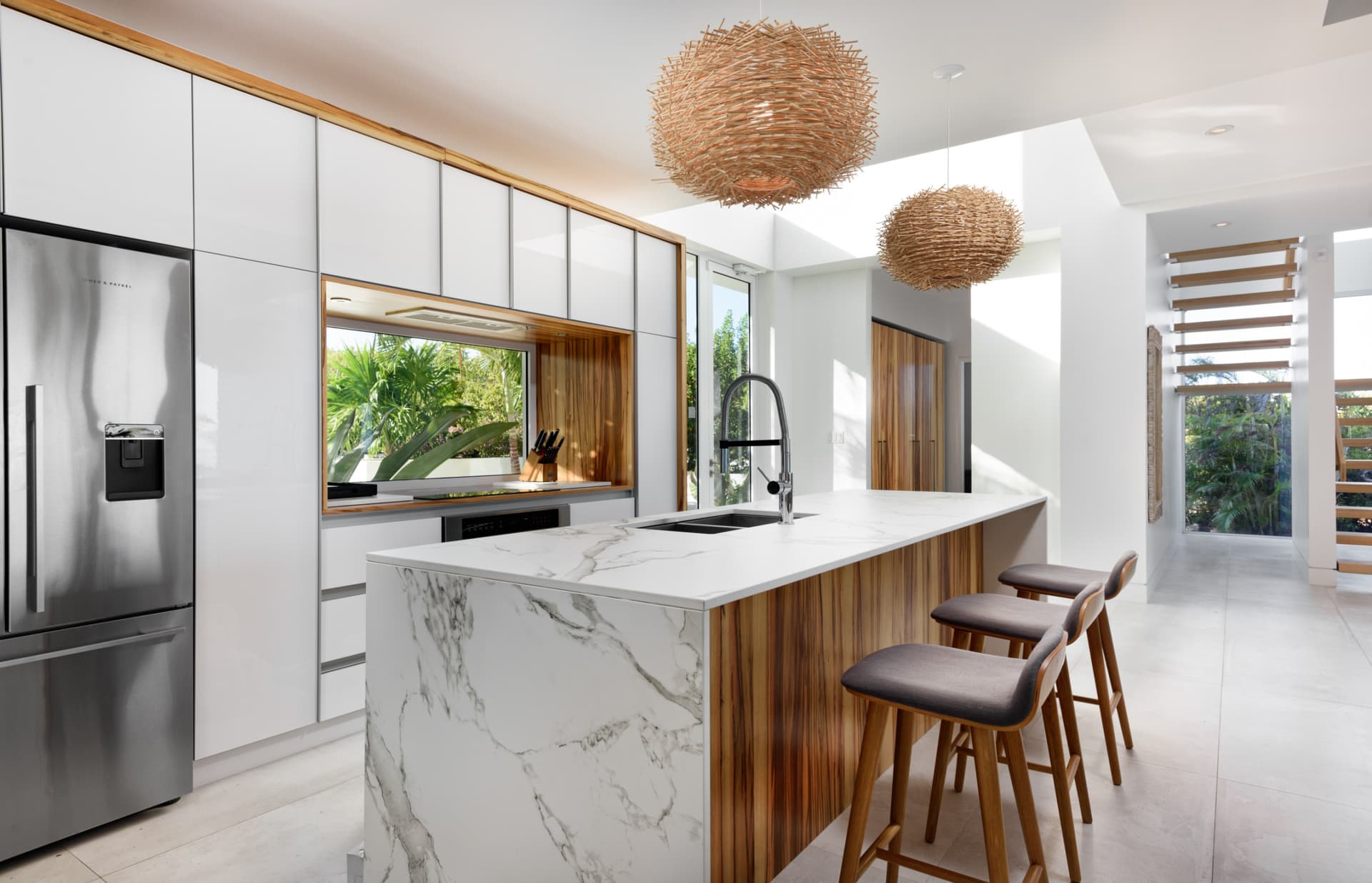 Aqua Ocean Villa - Image 4