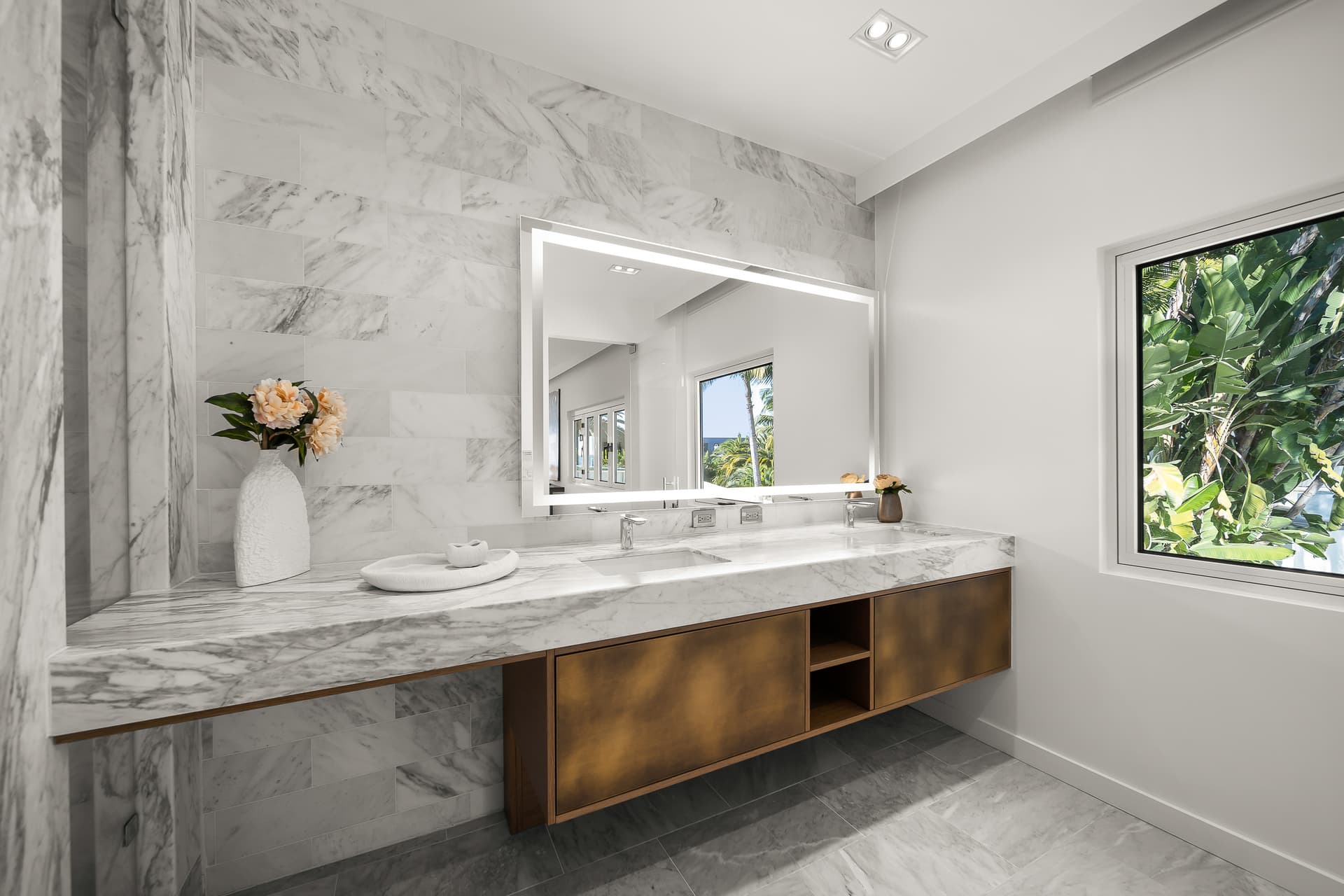 London Villa - Image 41