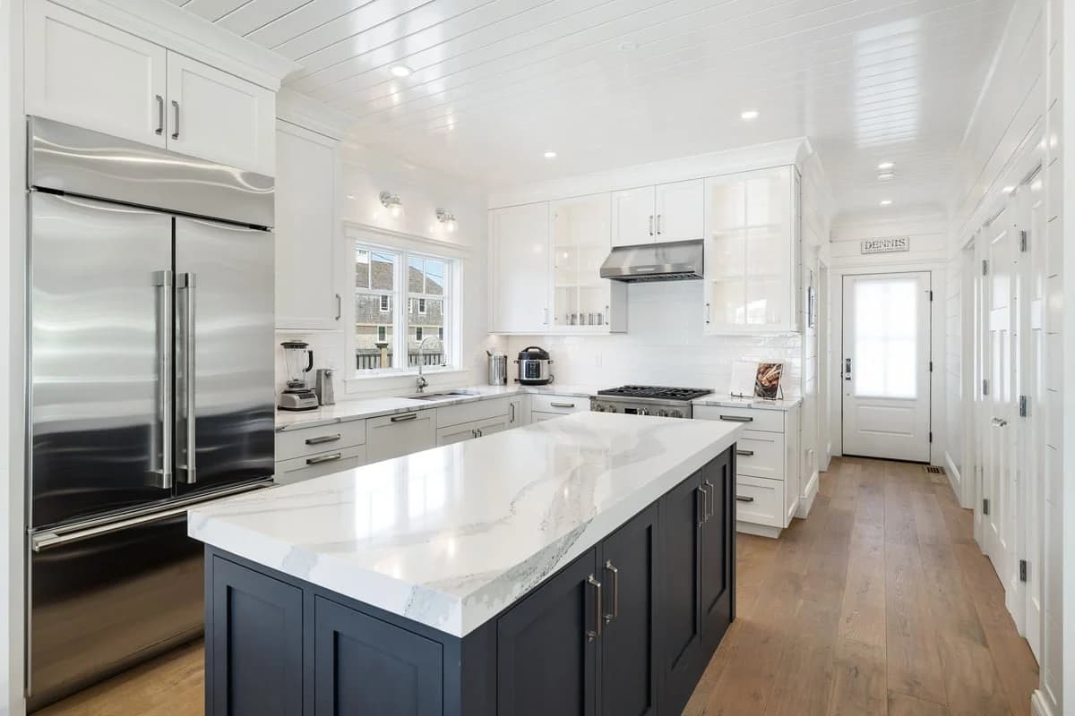 Mayflower Sands - Image 5