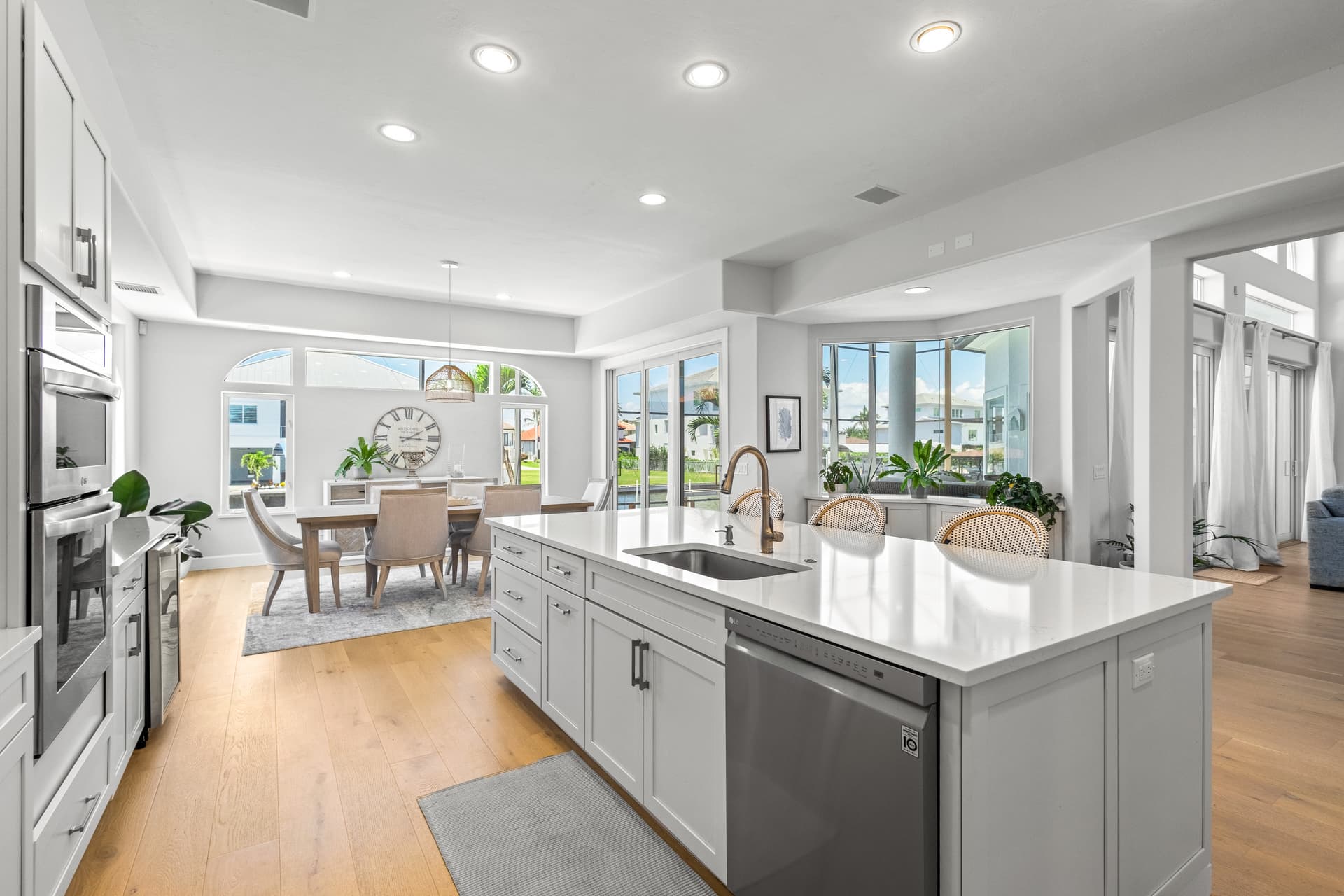 Sunshine Water - Image 5