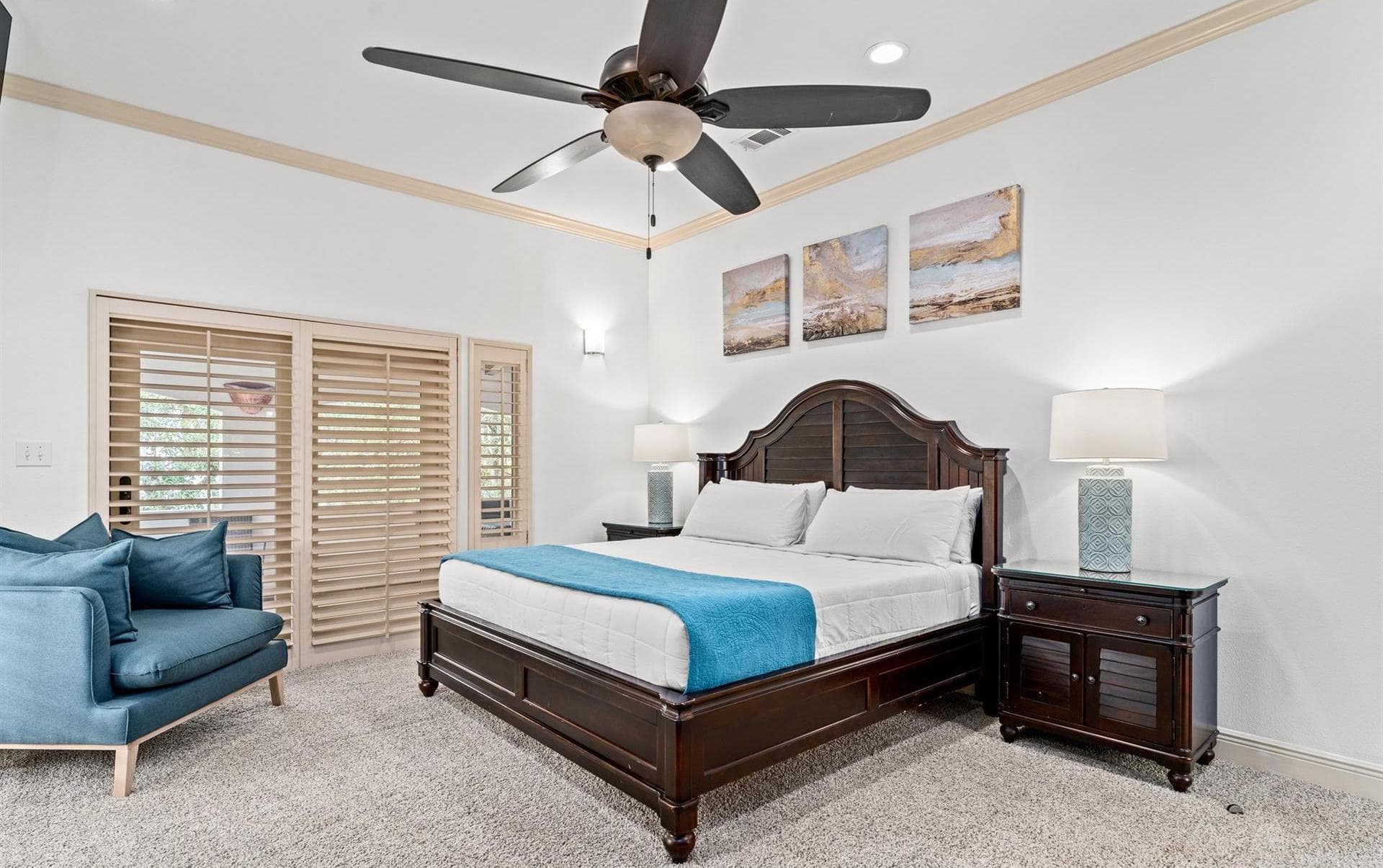 Paradise Isle - Image 40