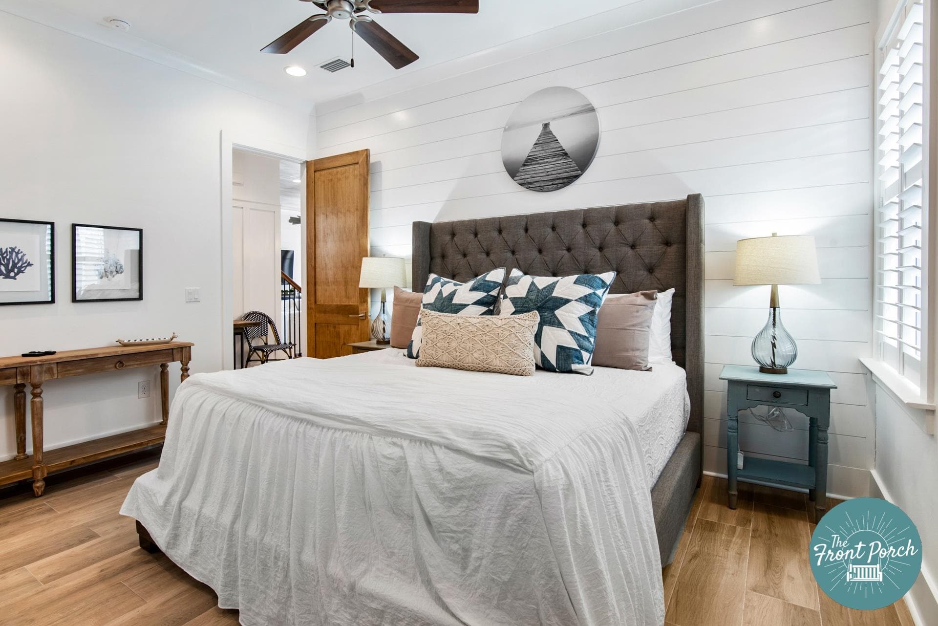 Front Porch Manor - Image 13