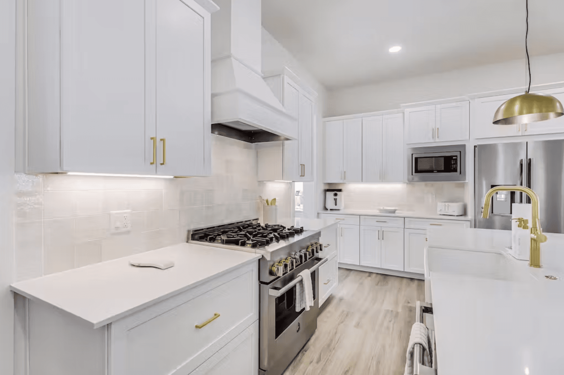 Sunsets and Smiles House - Image 3