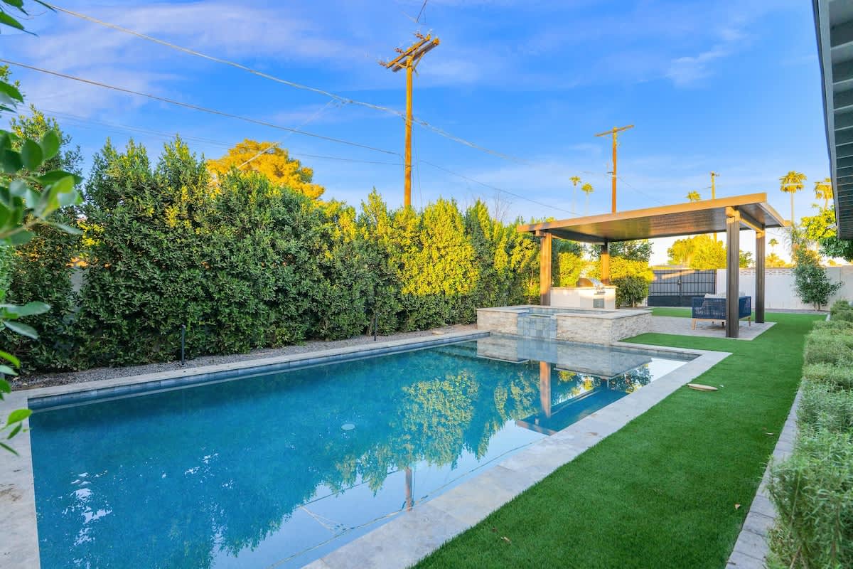 Old Town Scottsdale Retreat - Image 2