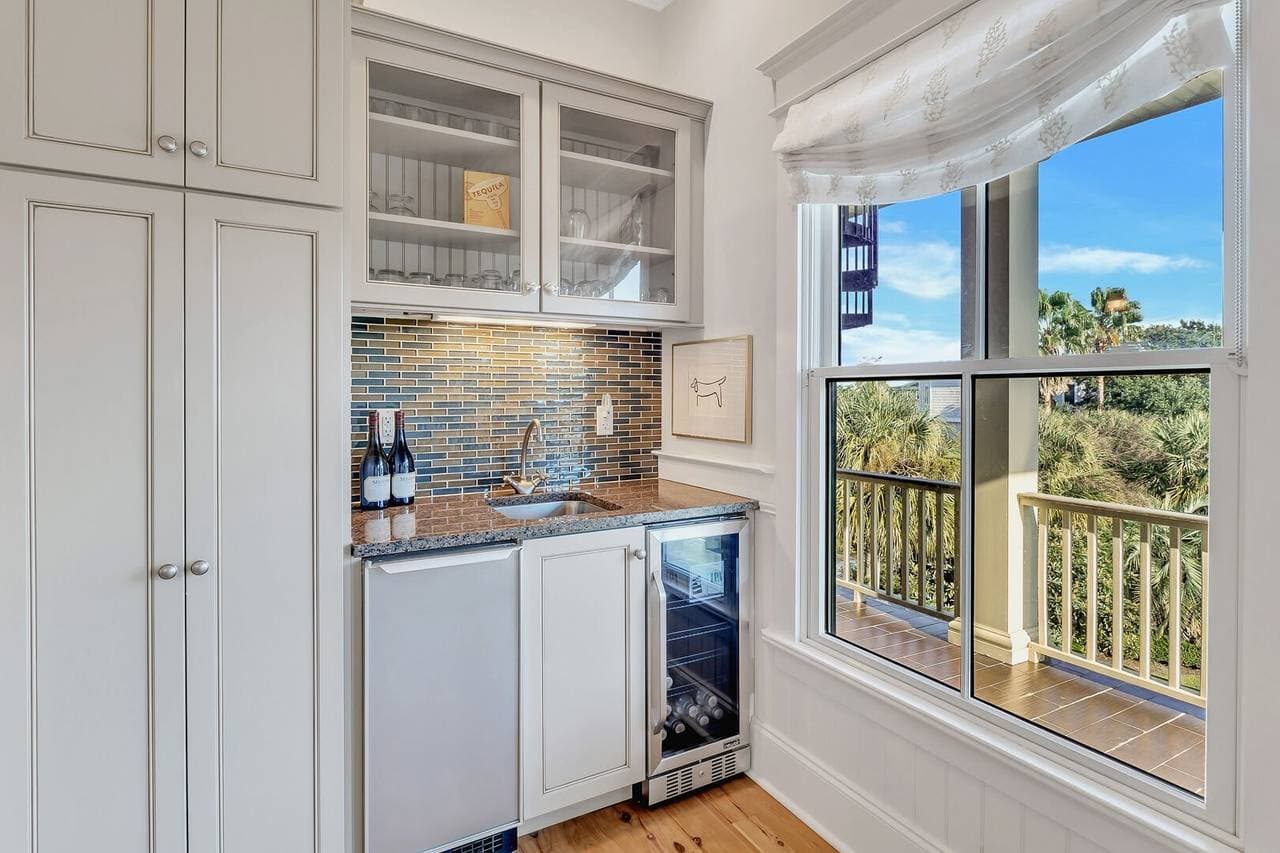 Cameron Boulevard #3008 - Image 7