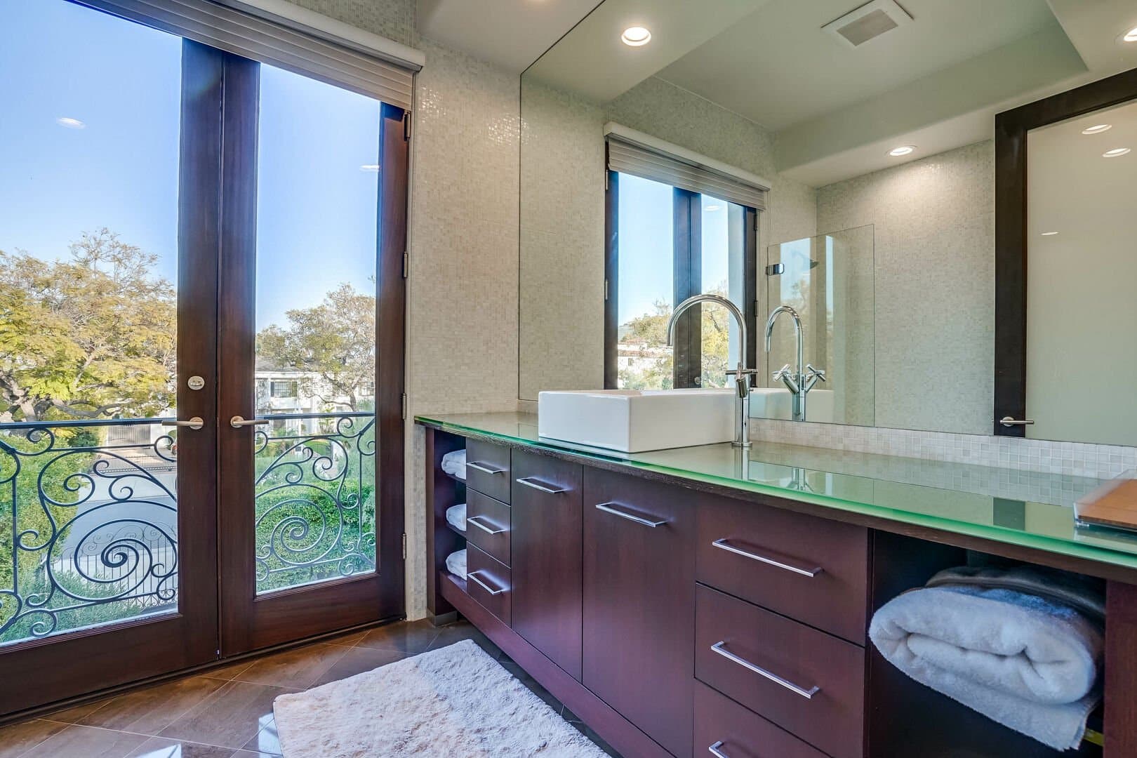 Alta Place  - Image 24