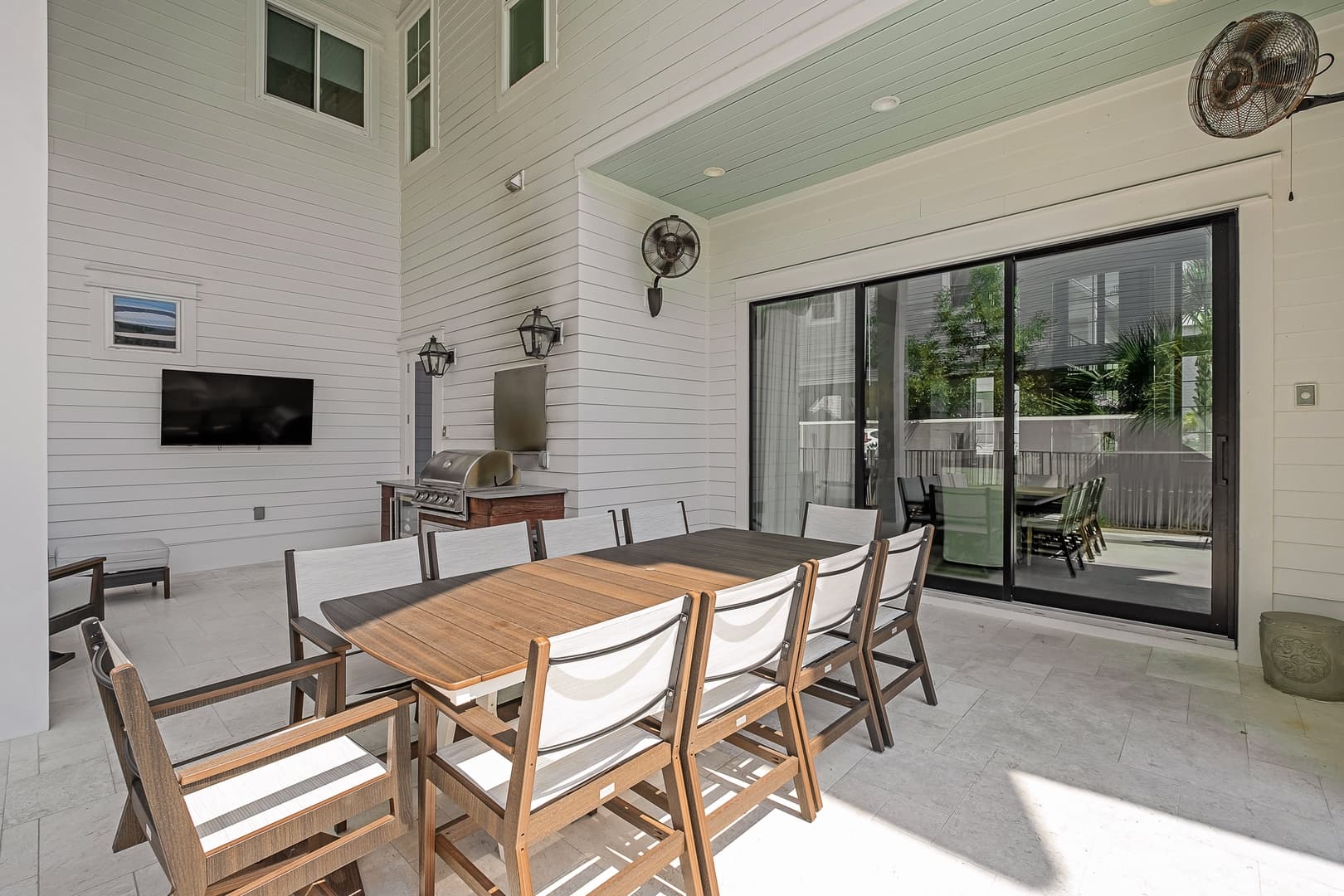 Coastal Dream - Image 46