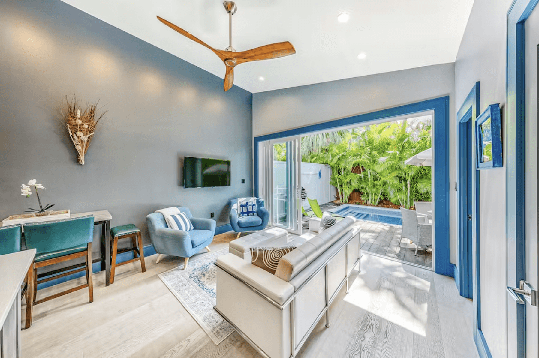 Island Hideaway - Image 3