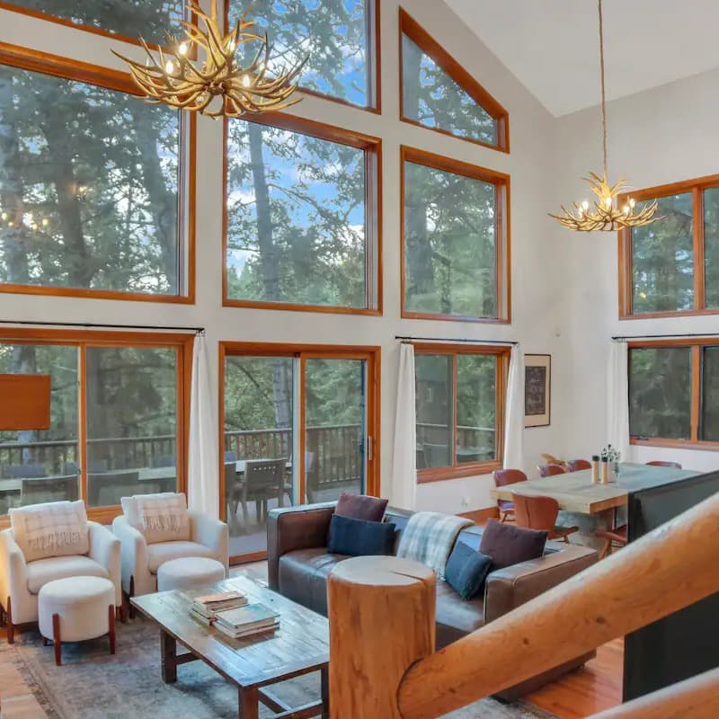 Silver Hollow Cabin - Image 1