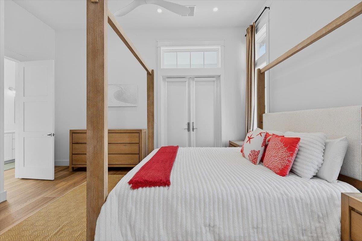 Sunny Shores - Image 20