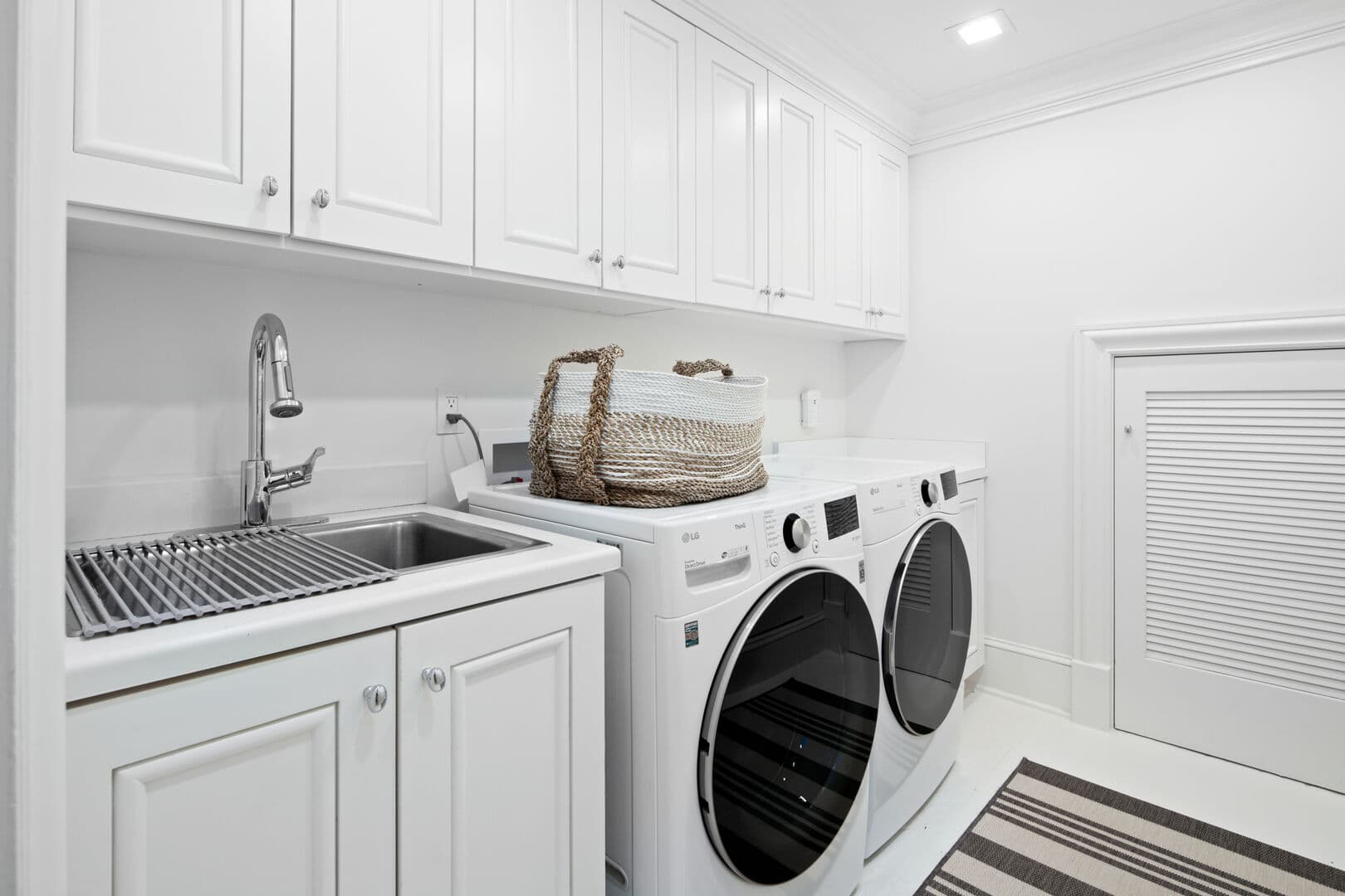 Neptune Estate - Image 27