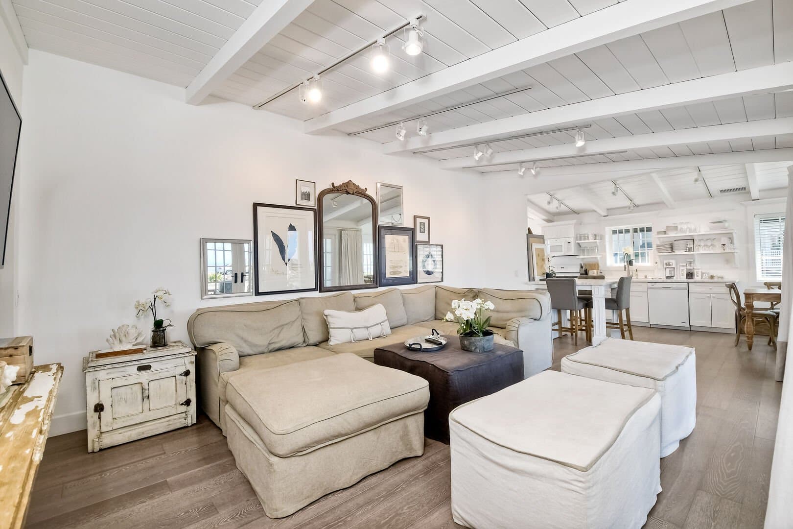 Juniper Beach Entire Home - Image 6