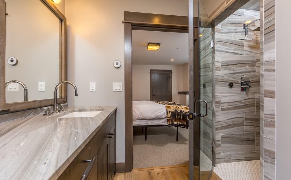 Black Eagle #22 - Image 11