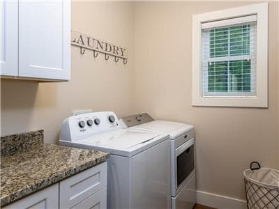 Magnolia Mountain Home - Image 21