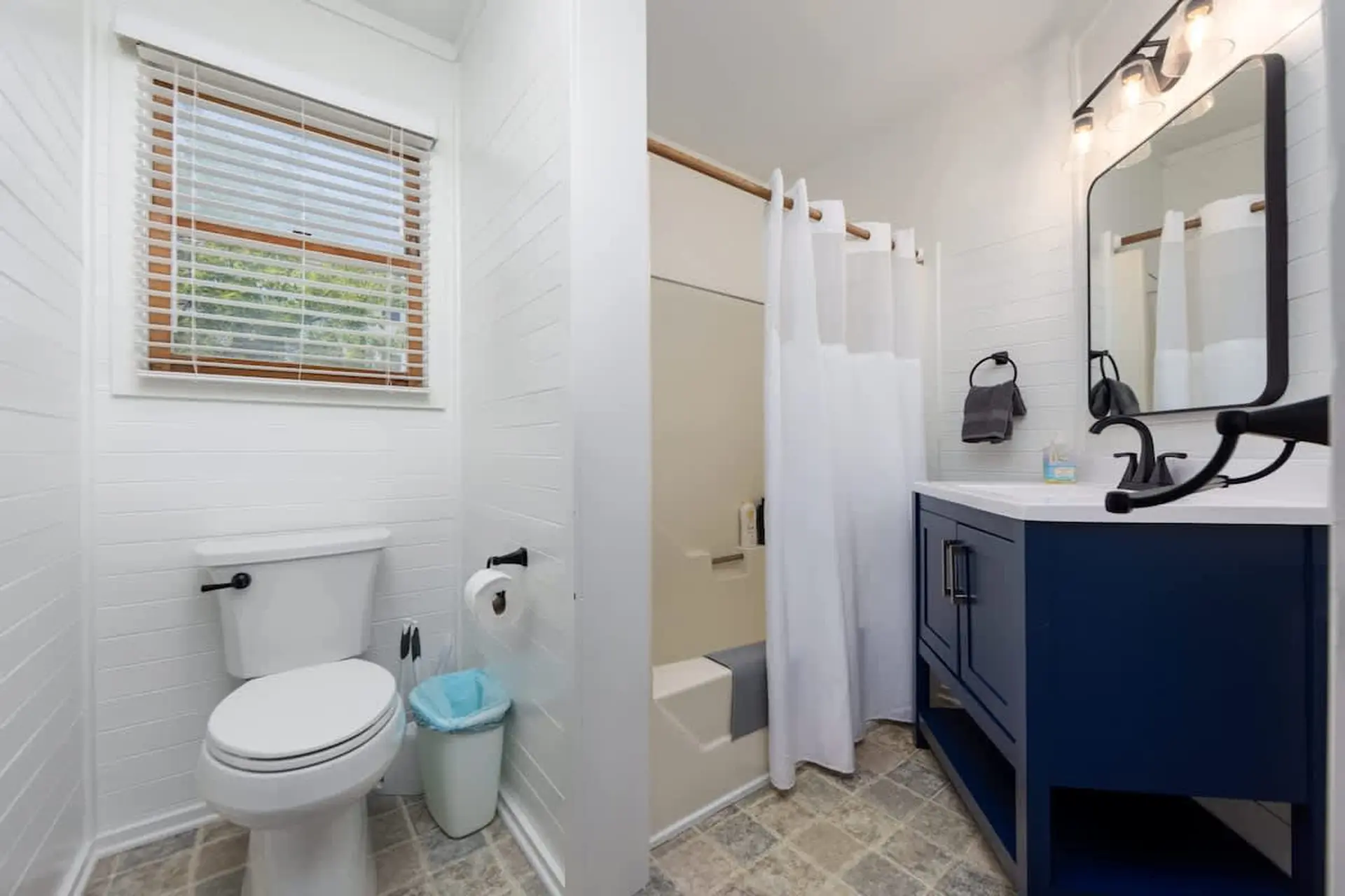 Place to Be - Image 19