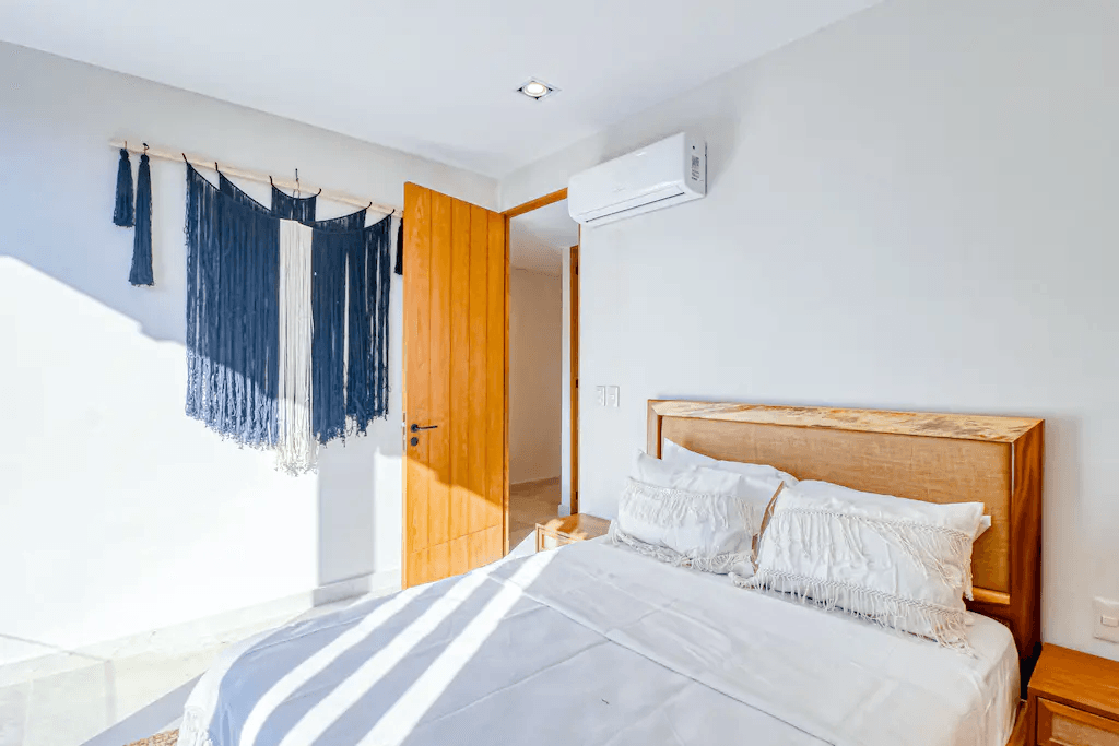 Wanderlust Meadows - Image 17