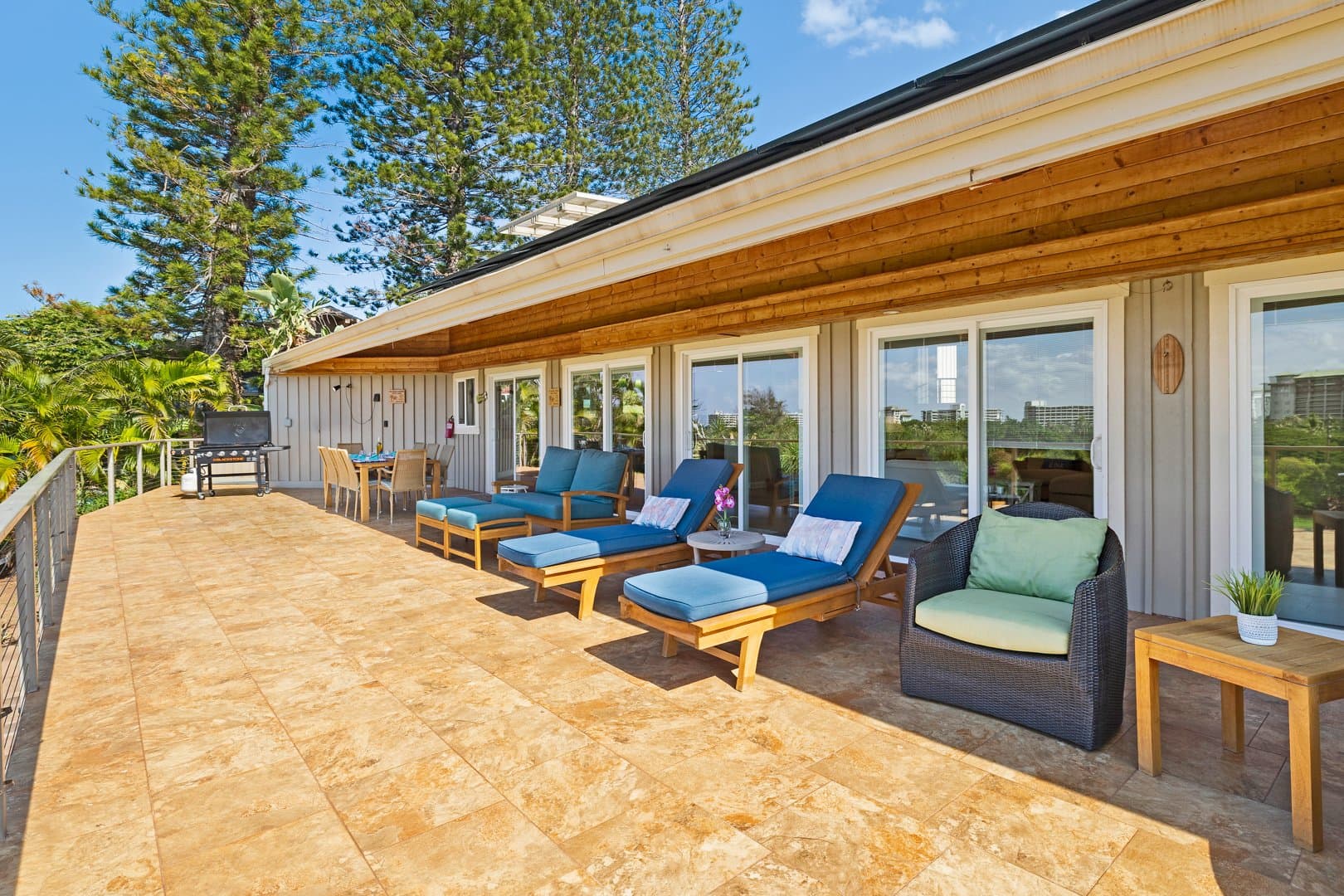 Hale Holokai Villa - Image 15