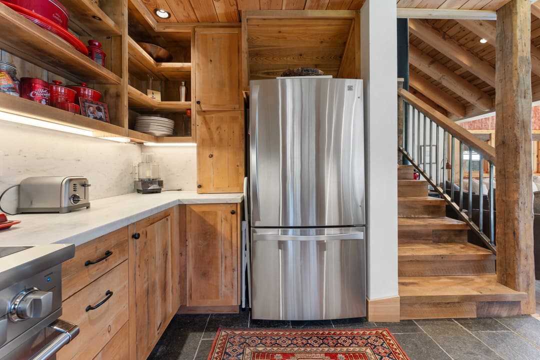 Soda Springs Ski & Lake Retreat - Image 11