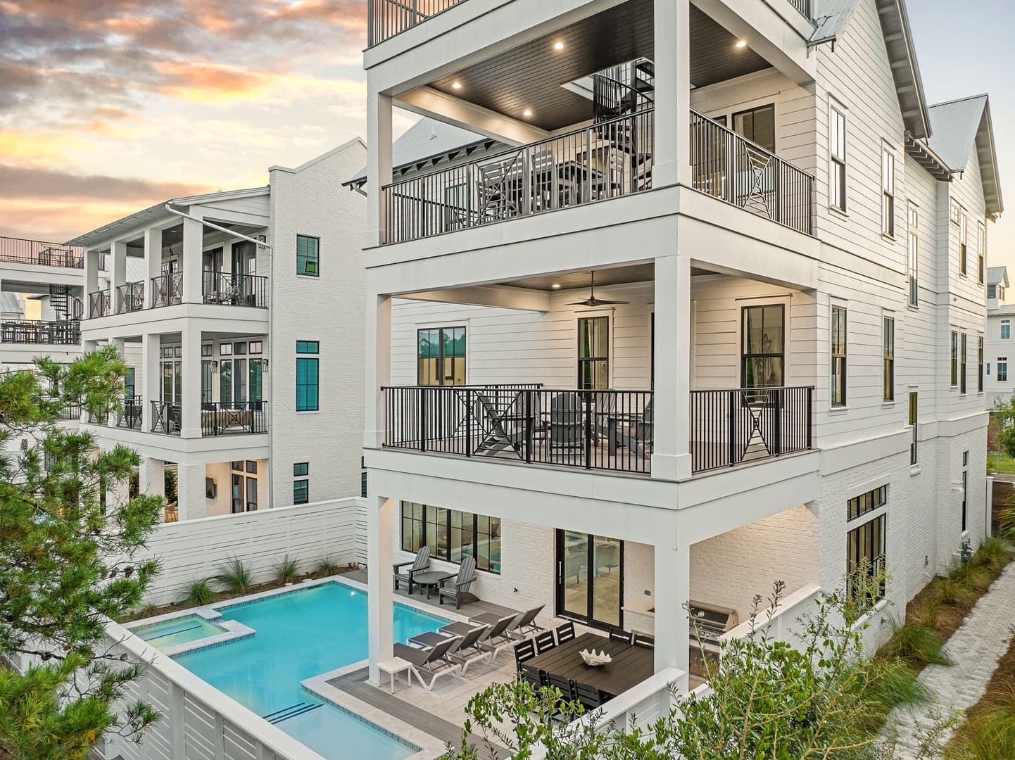 Oz by The Sea - Image 56