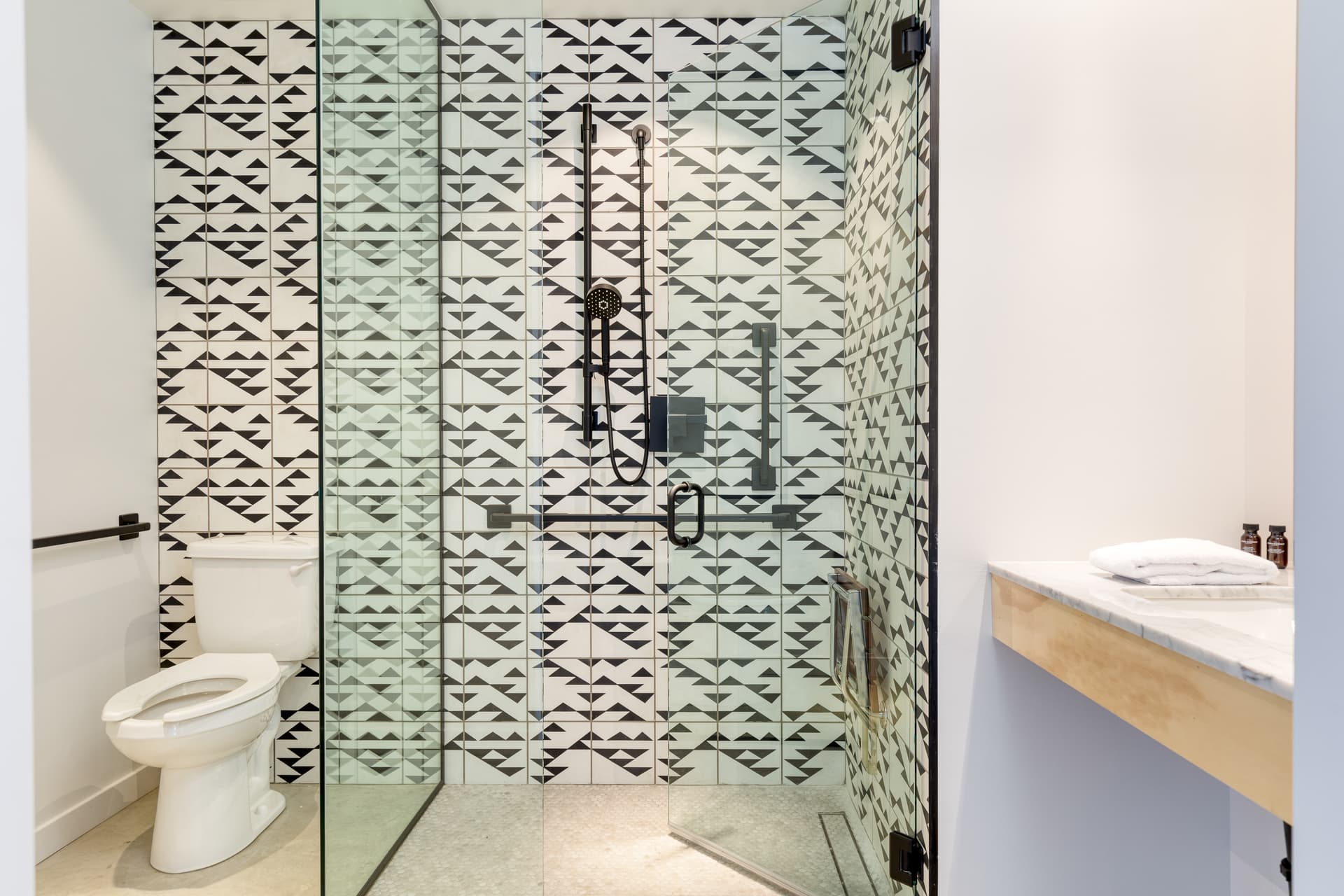 Blackhaus Estate - Image 32