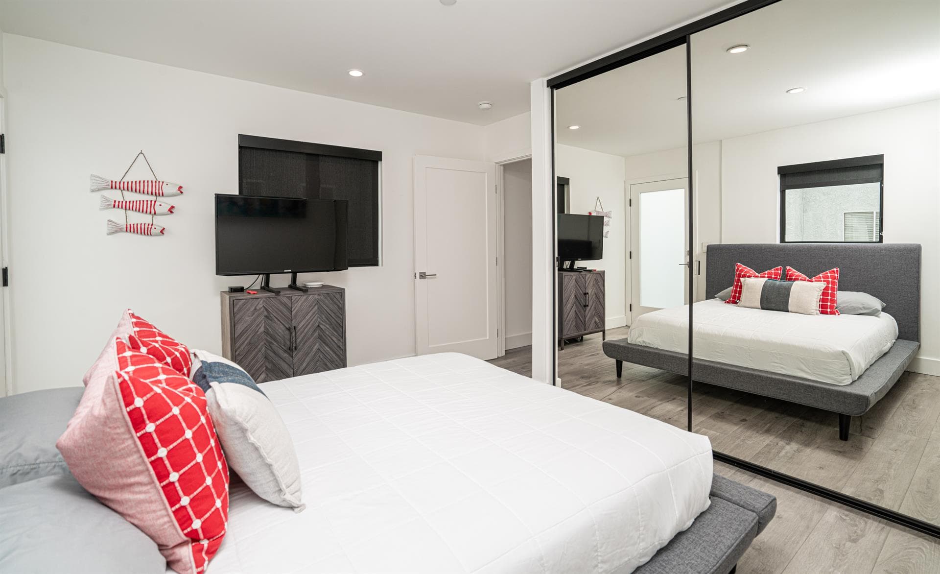 Balboa Breezeway - Image 17