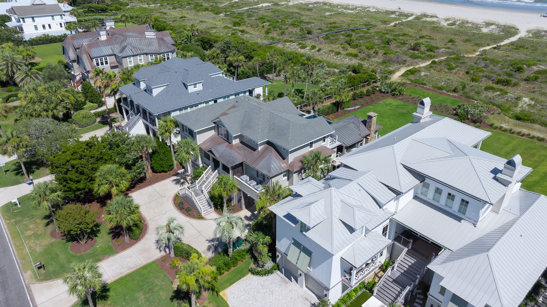 Beach Shelter - Image 102