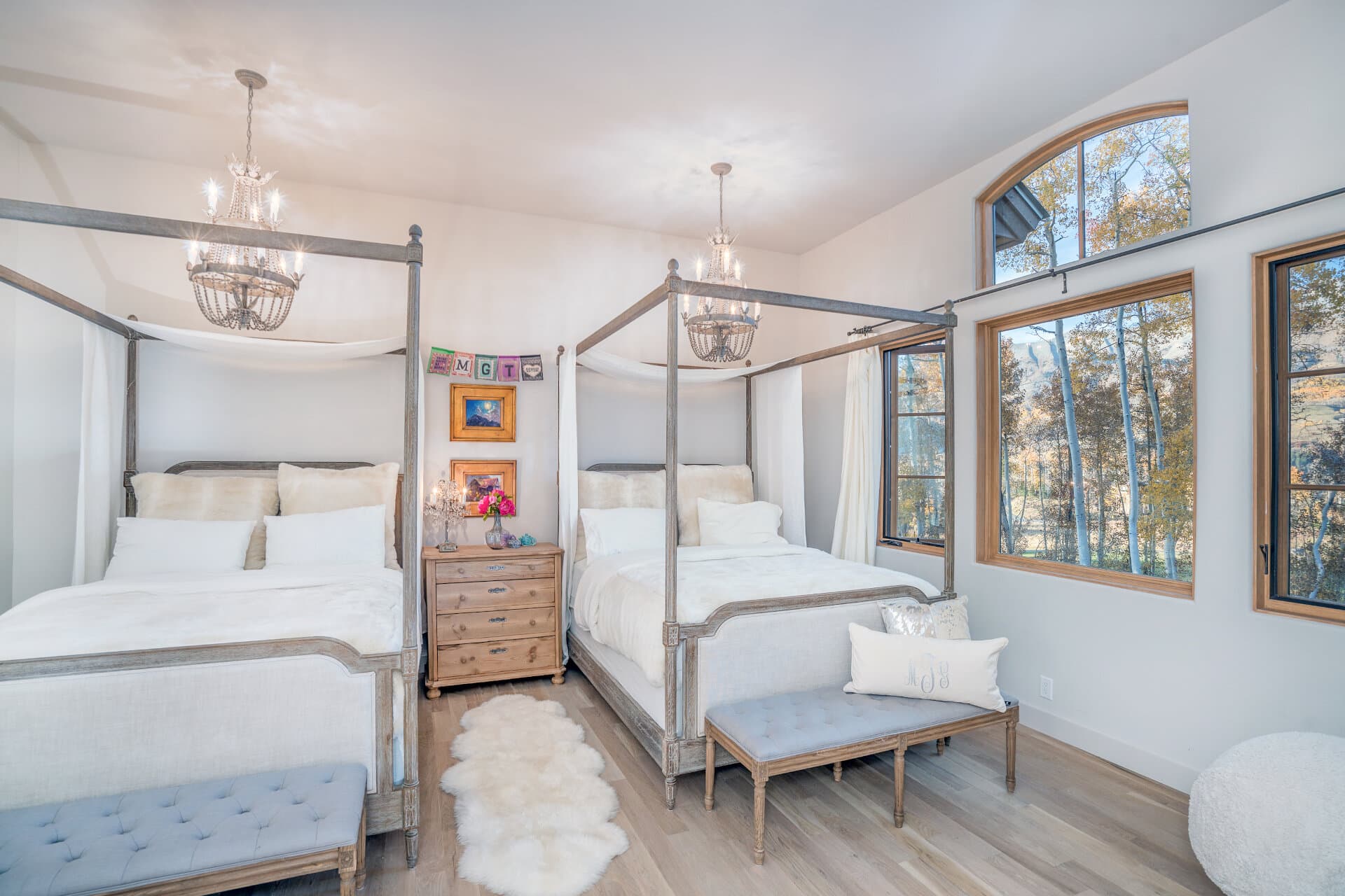 Russell Home - Image 10