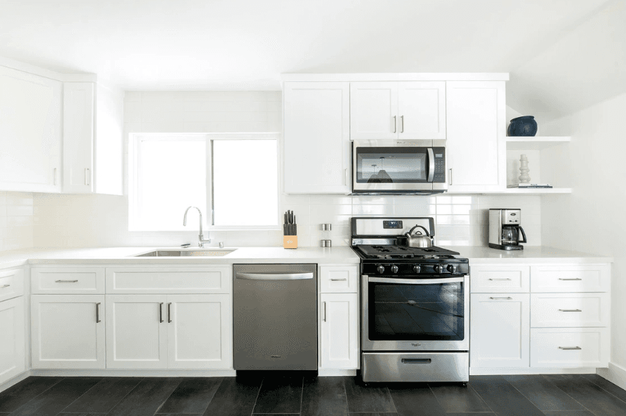 O'Neill I Condo - Image 4