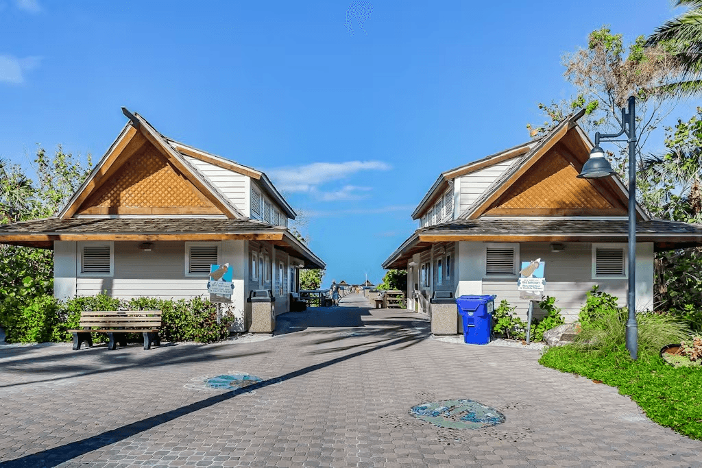 Heart of Naples - Image 21