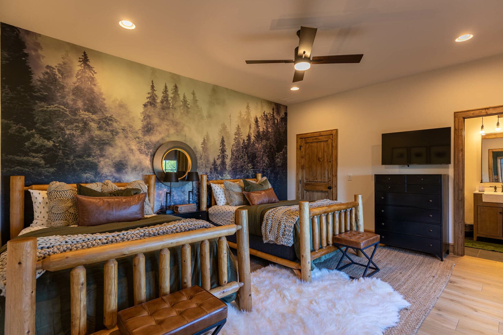 Almost Heaven at Eagles Nest - Image 42