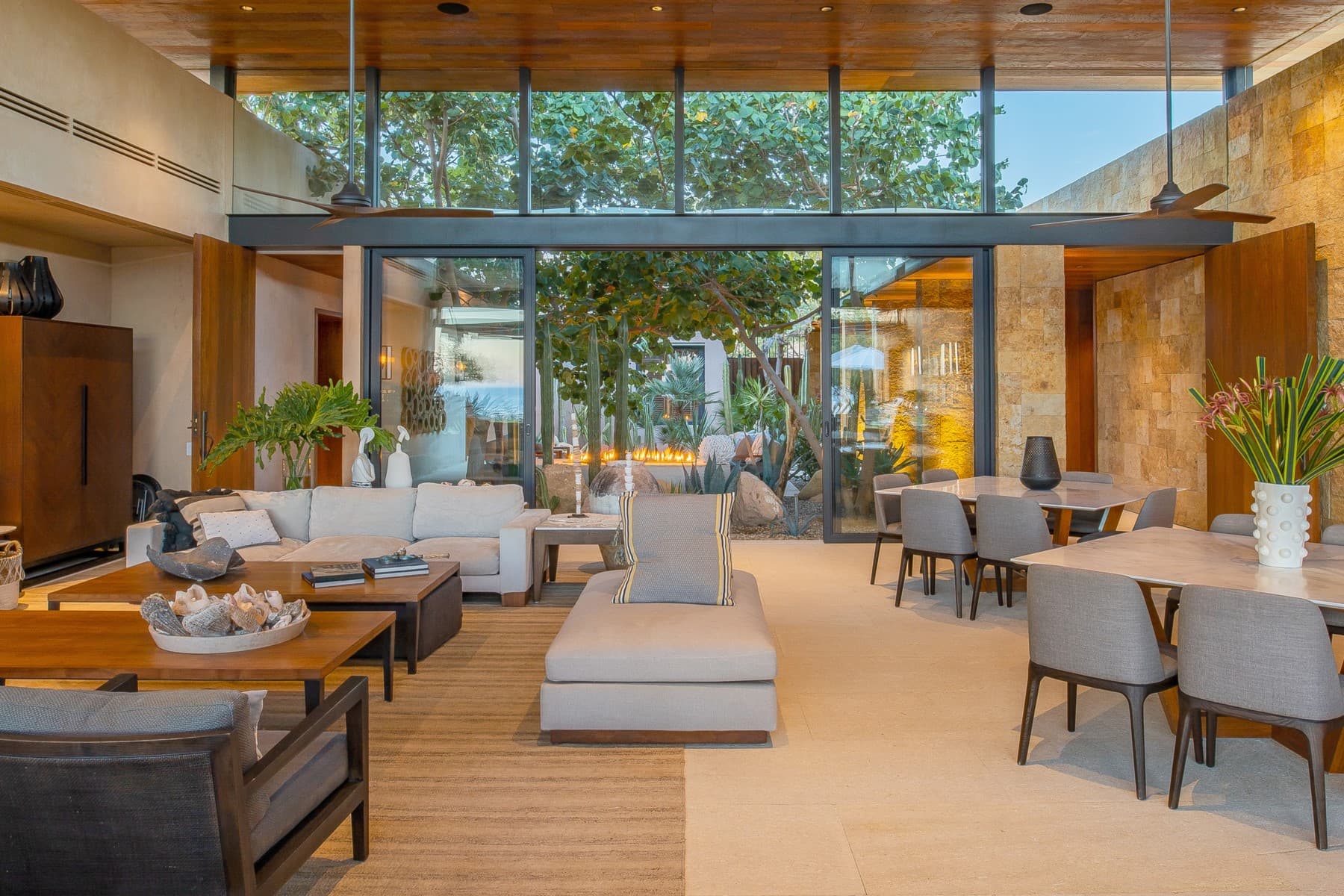 West Enclave Residence #8 - Image 4