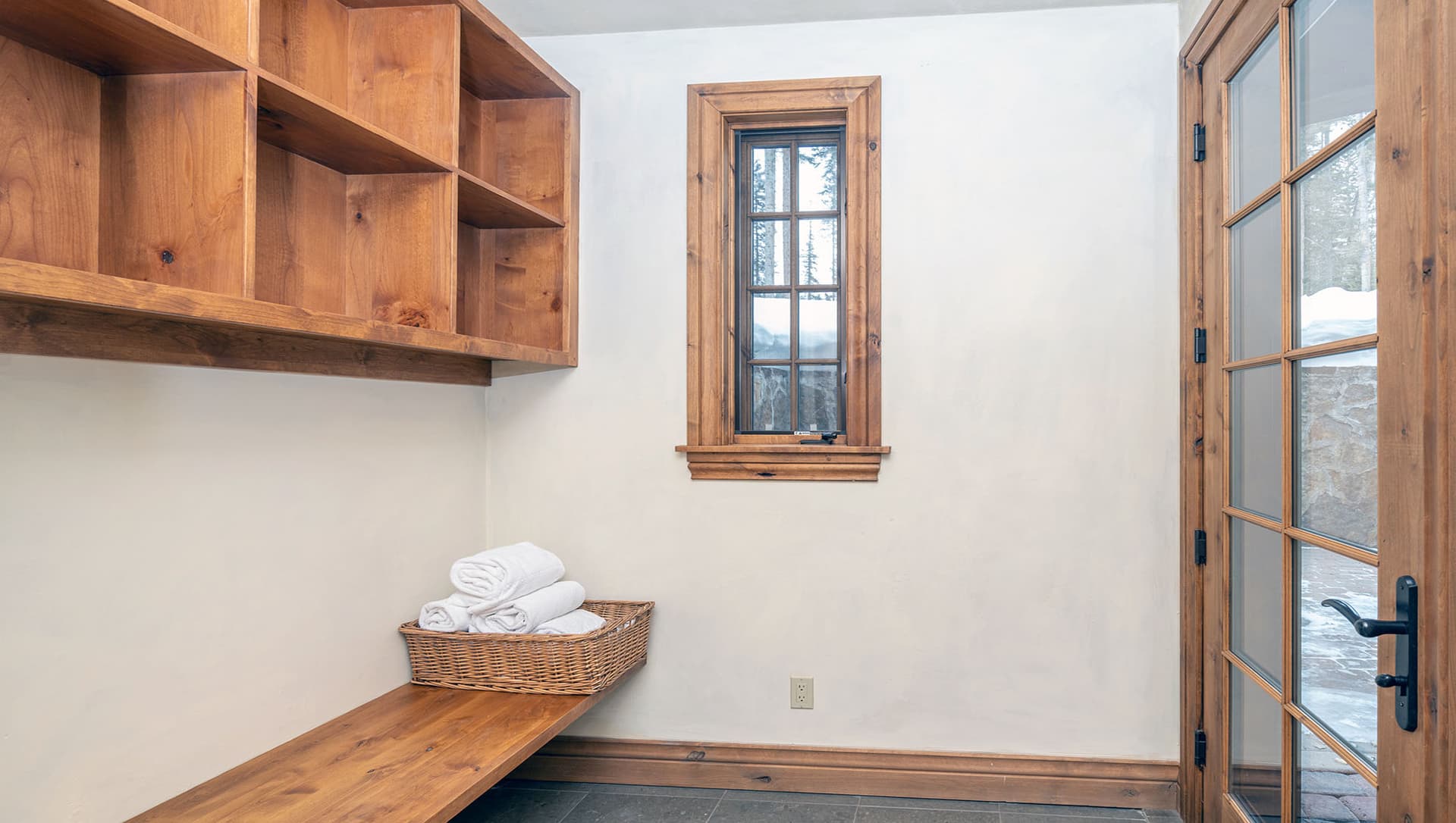 Twin Elk Lodge - Image 33