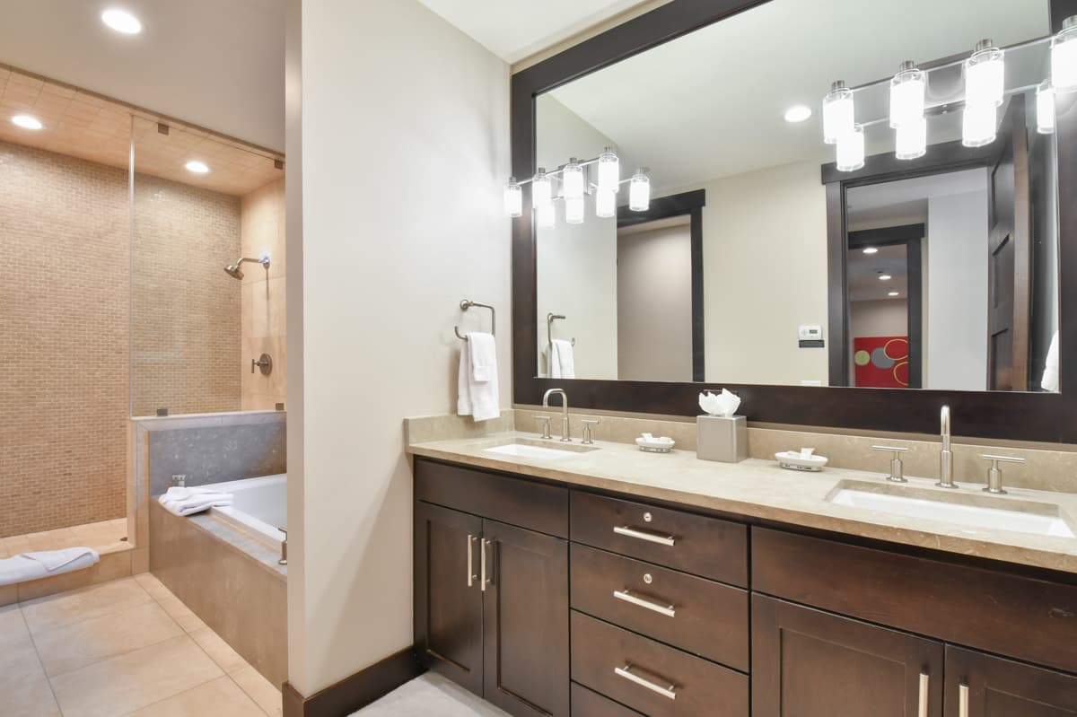 Empire Villa - Image 27