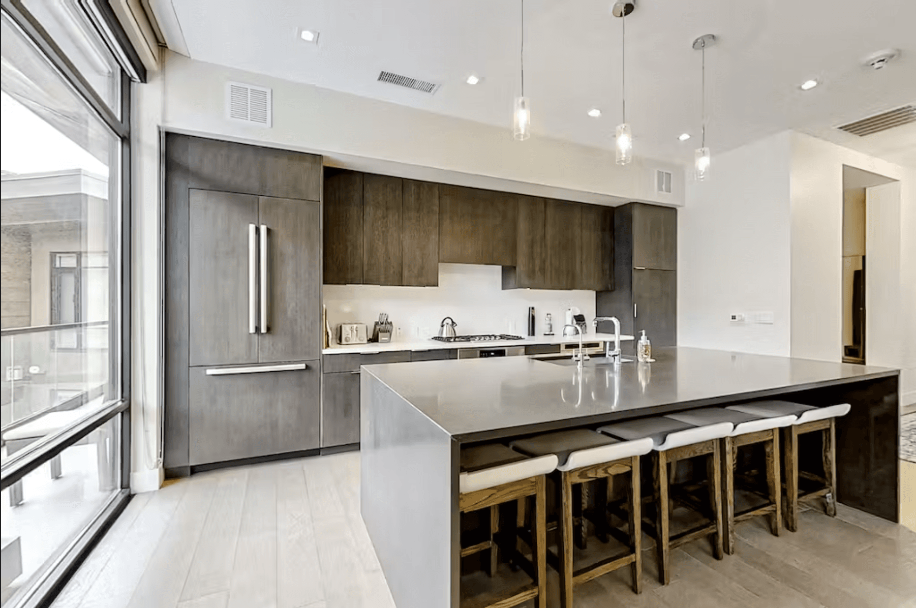 Luxury Penthouse Place - Image 4