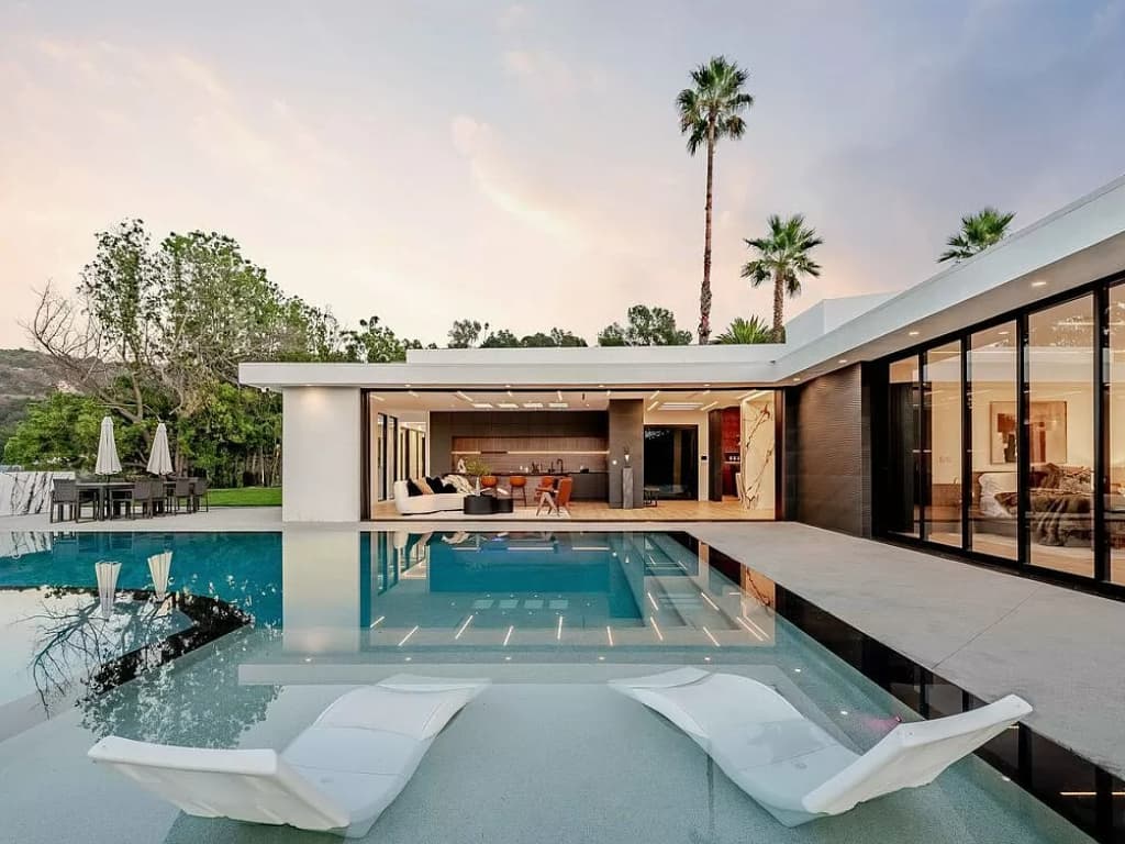 Monarch Modern - Image 7