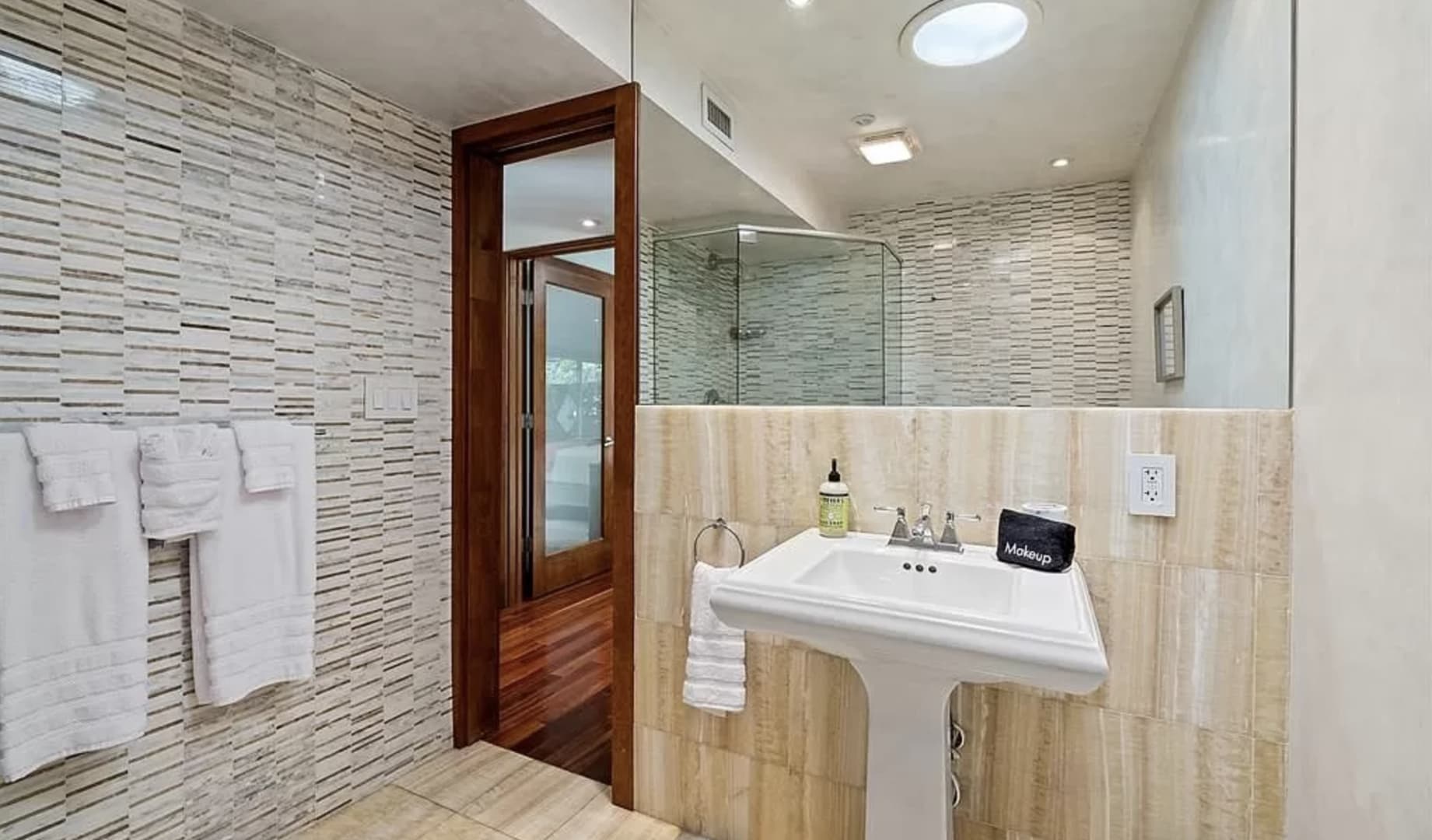 Wilton Manors Oasis - Image 25