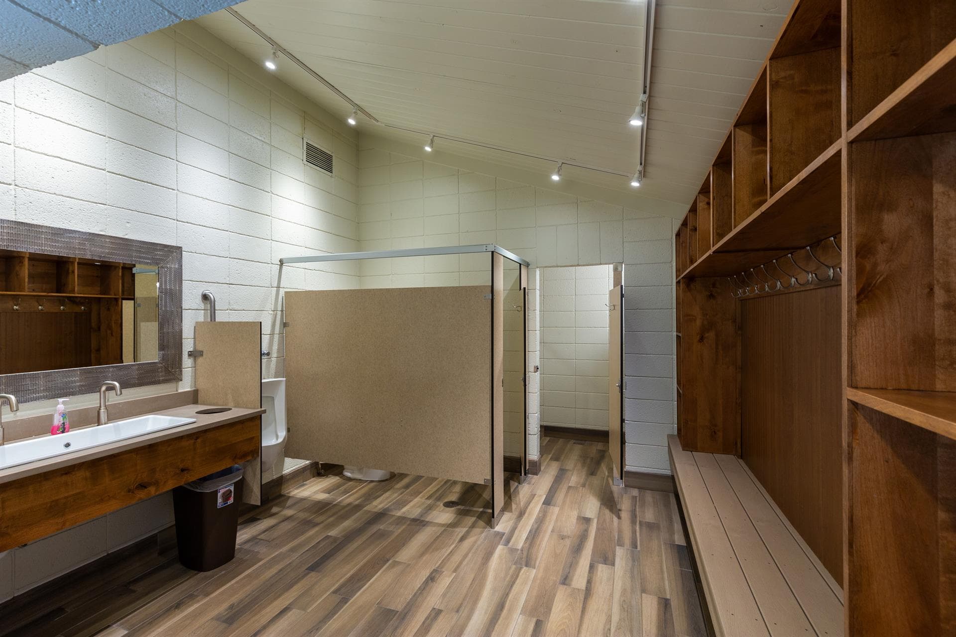 Peaceful Sanctuary - Image 34