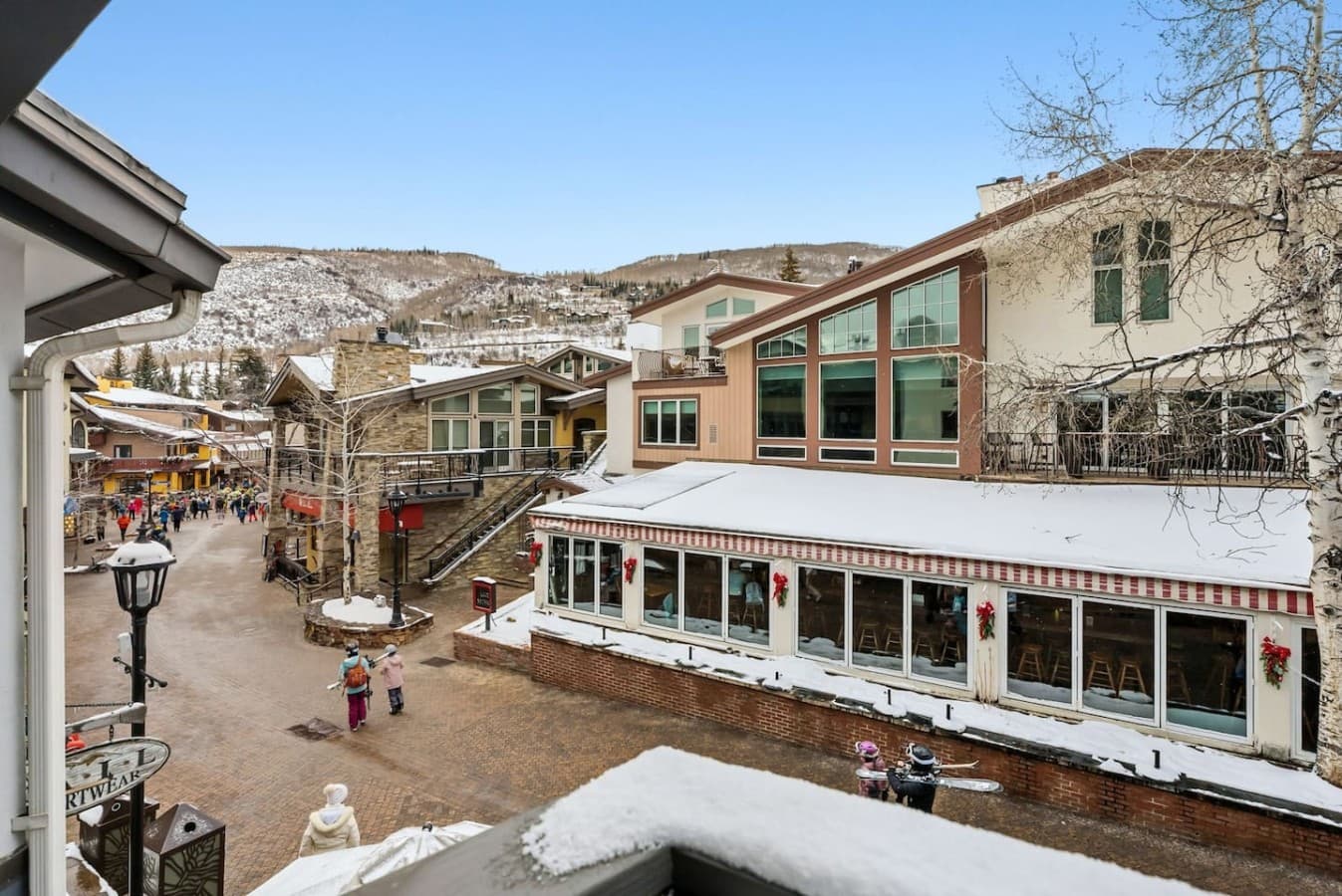 Iconic Vail Village Retreat - Image 3