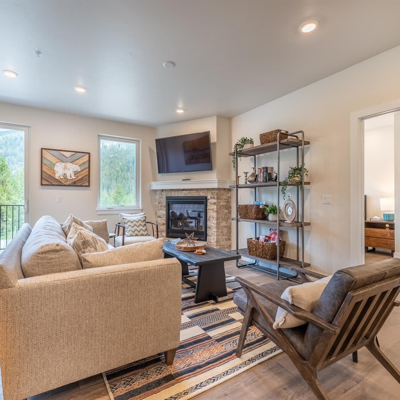 Peak View Chalet - Image 1