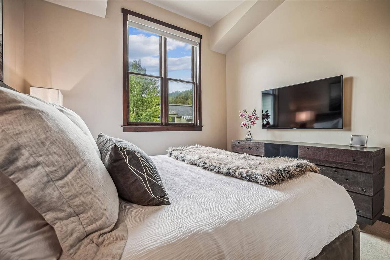 Main Street Junction Condo #29 - Image 9