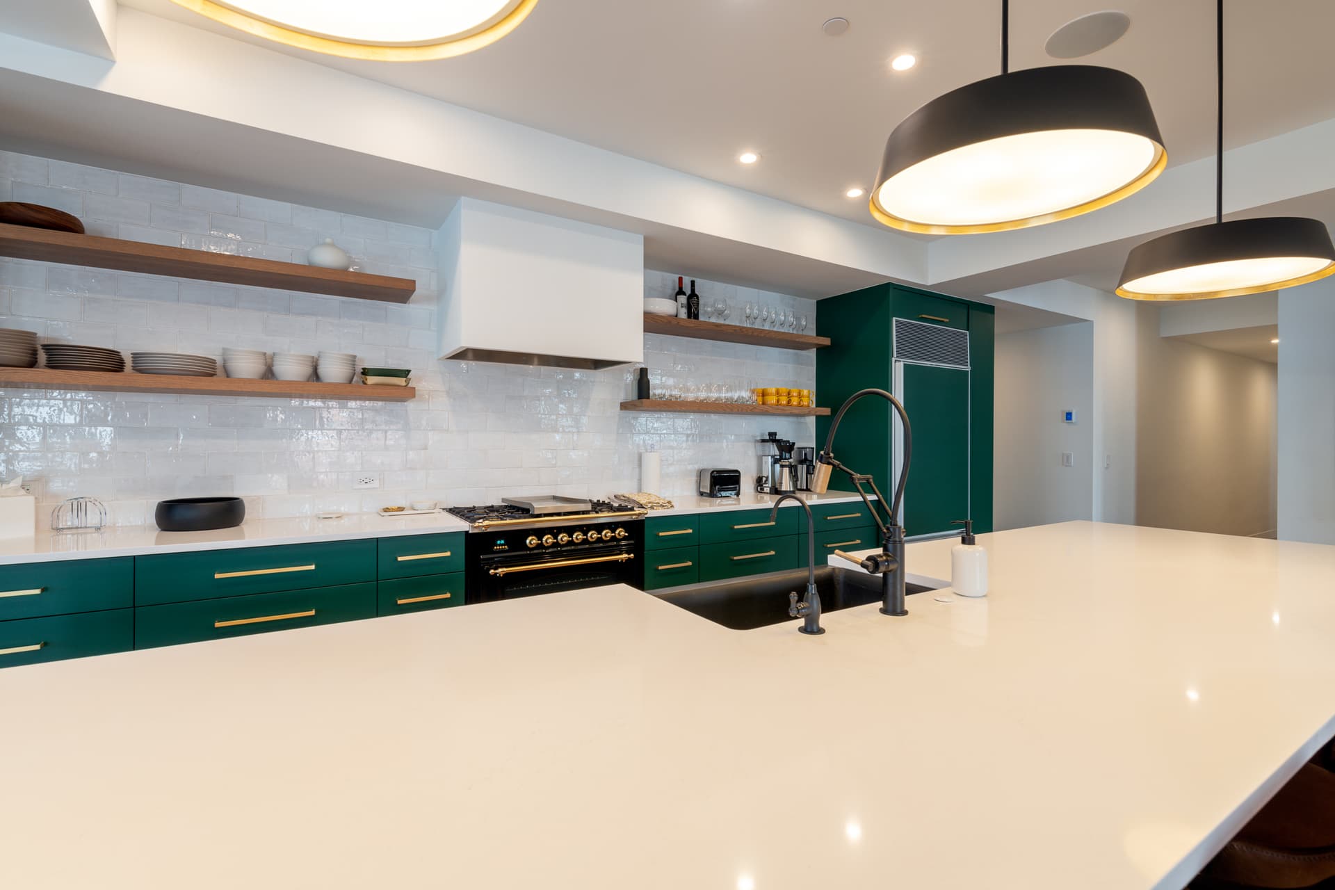 Sky High at the Plaza - Image 18