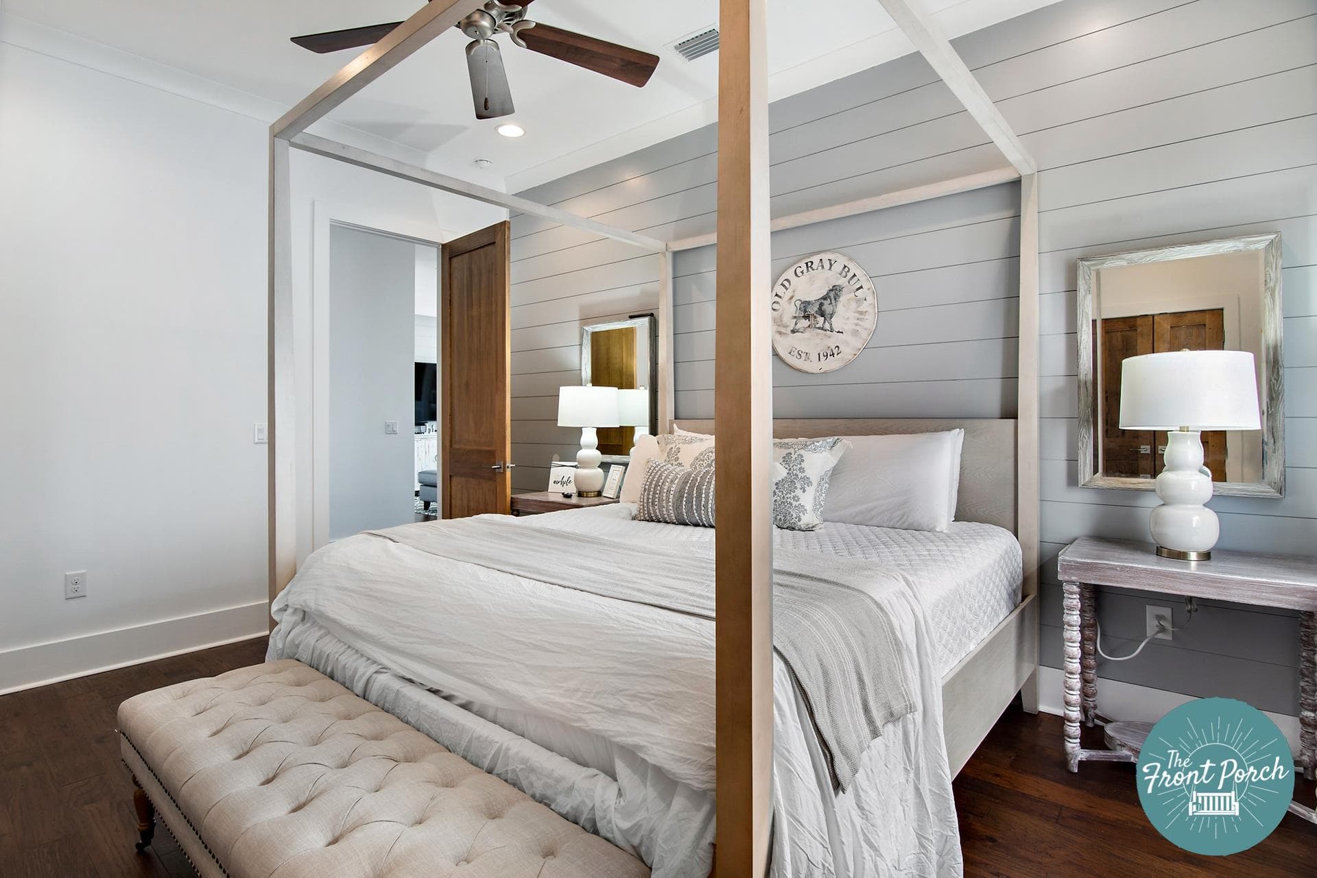 Front Porch Manor - Image 30