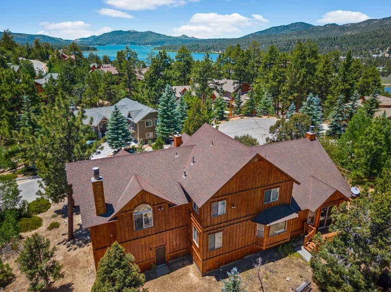 Linaker Lodge - Image 3