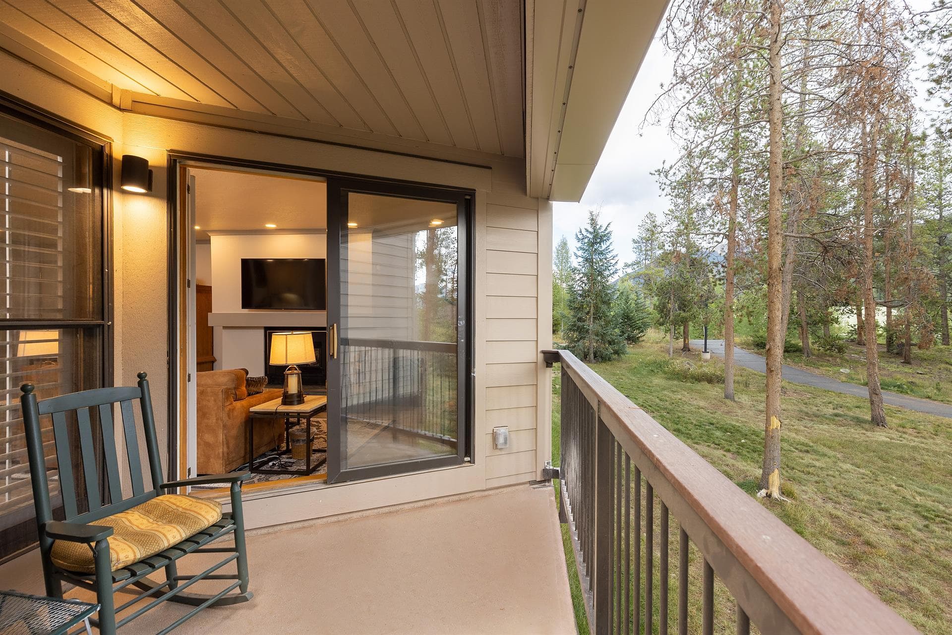 Lullaby Lodge - Image 2