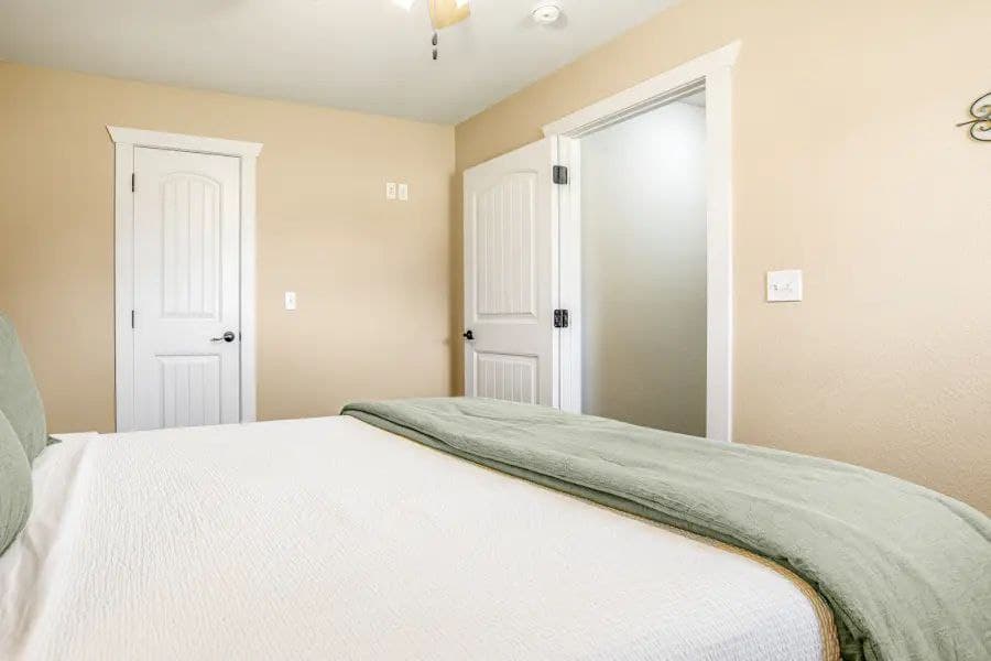 The Escape at Hilltop - Image 15