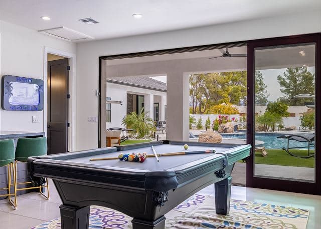 Estate on the River - Image 18