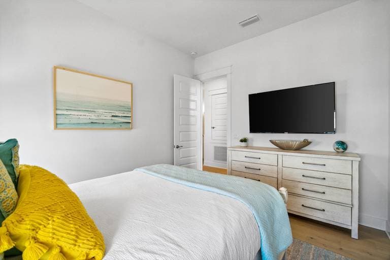 Breezy Bliss - Image 20