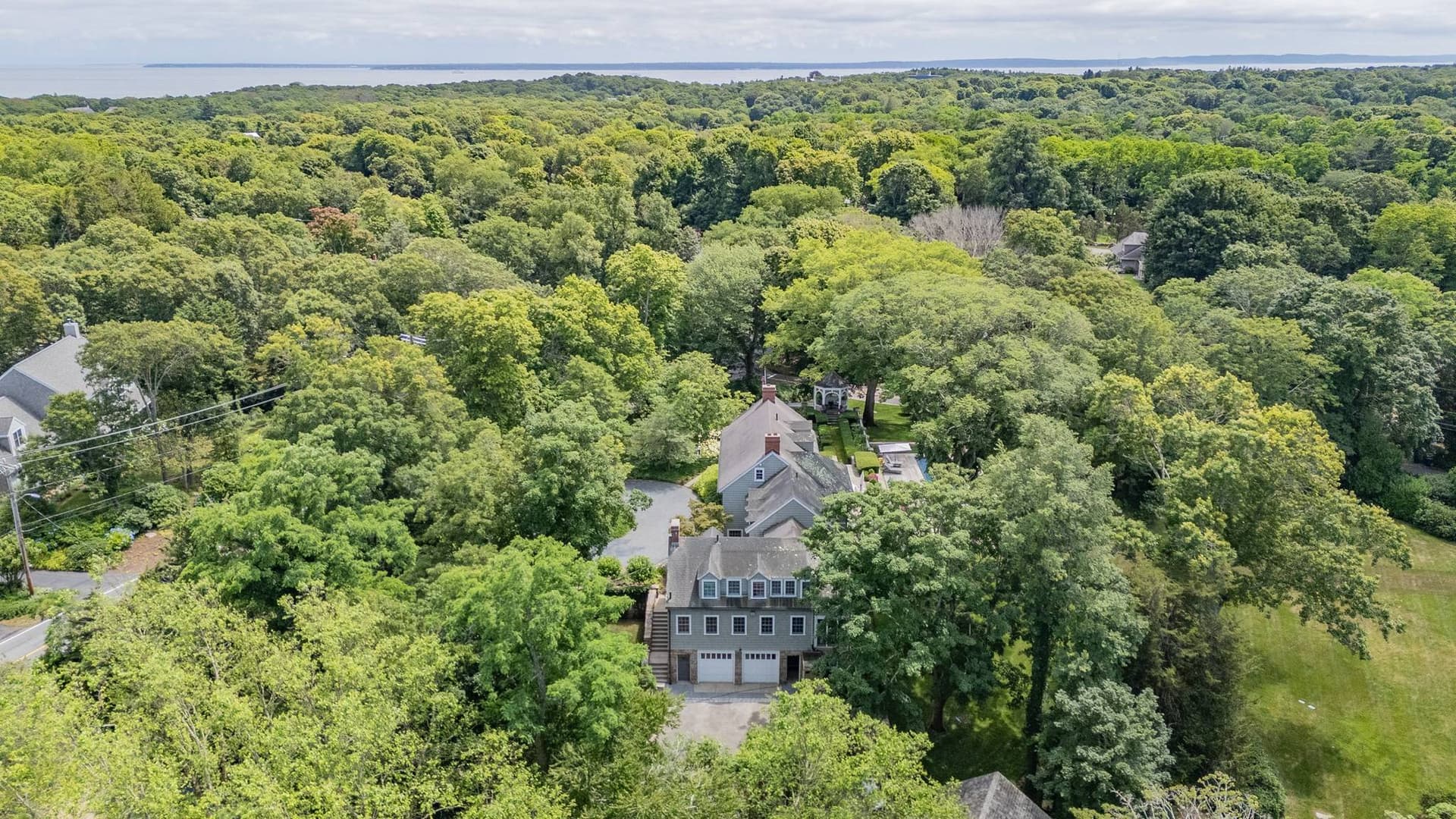 Quissett Gardens - Image 122